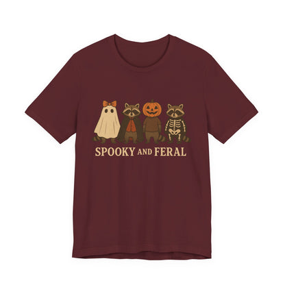 Spooky Raccoon Shirt, Grappige Halloween Grafisch T-shirt, Schattig Vintage Herfst T-shirt, Trendy Vrouwen Halloween Shirt, Feral Raccoon T-shirt