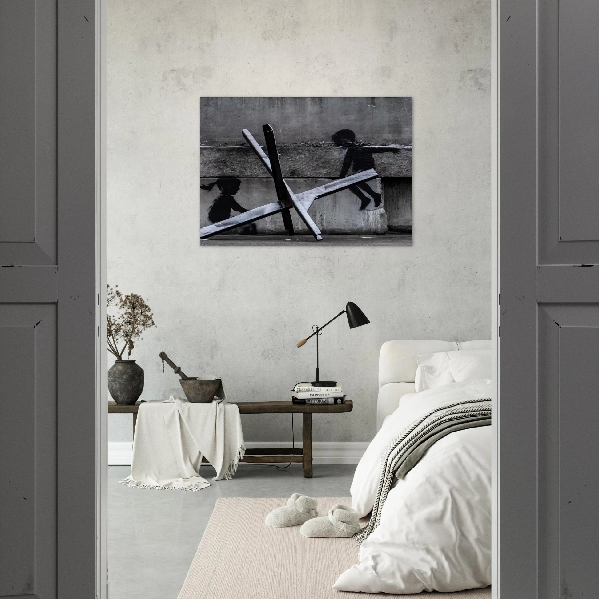 KYIV KHRESHCHYATYK 9 2022 - Banksy Brushed Aluminum Print - 70x100 cm / 28x40 inches | Banksy Aluminum Print | Banksy Prints