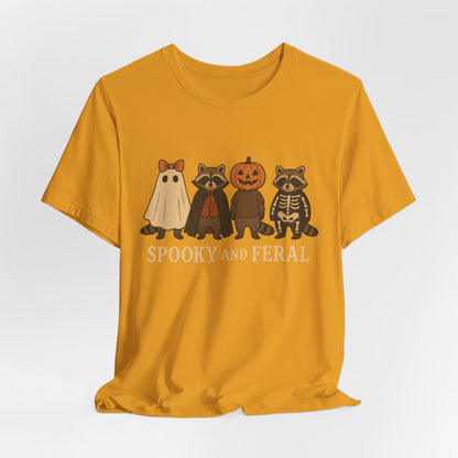 Spooky Raccoon Shirt, Grappige Halloween Grafisch T-shirt, Schattig Vintage Herfst T-shirt, Trendy Vrouwen Halloween Shirt, Feral Raccoon T-shirt
