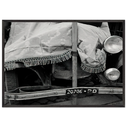 ROME FLEA MARKET V 1952 - Robert Rauschenberg 70x100 cm / 28x40 inches Framed Art Print – Black Wooden Frame