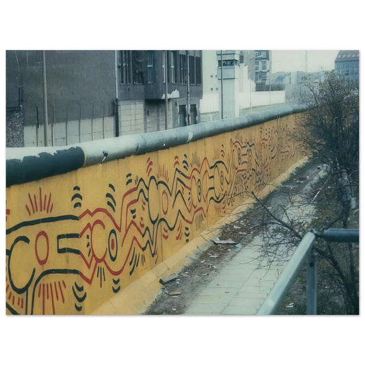 Keith Haring - BERLIN MURAL 1986  75x100 cm / 30x40inches Fine Art Poster